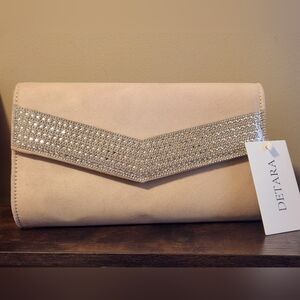 DETARA LADIES CLUTCH BAG, NWT